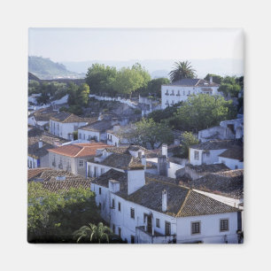 Imã Portugal, Obidos. Vista elevada de casas caiadas