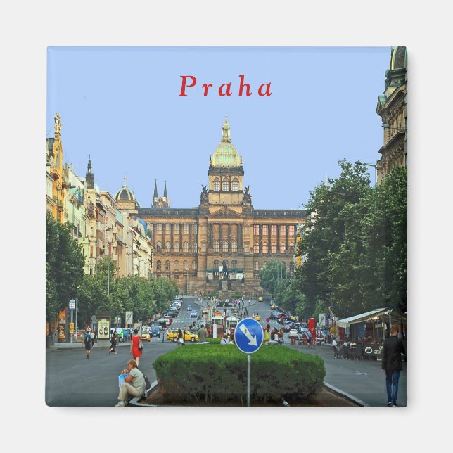 Imã Praça Wenceslas e Museu Nacional em Praga (Frente)