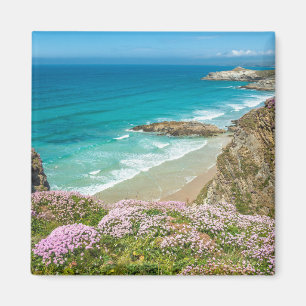 Imã Praia de Newquay no Norte da Cornualha, penhasco d