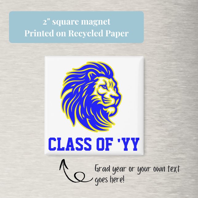 Imã Presente do Formando Branco e Amarelo do Mascot Az (Celebrate your graduate with a "class of" square magnet. Go Lions!)