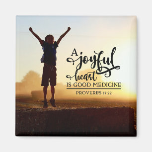 Imã Provérbios 17:22 Um coração alegre é um bom re