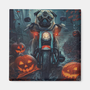 Imã Pug Andando de Moto Halloween Assustador