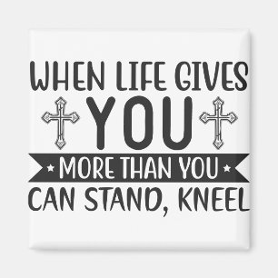 Imã quando a vida te dá mais do que você pode se ajoel