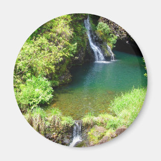 Imã Quedas de água ao longo da estrada para Hana, Maui