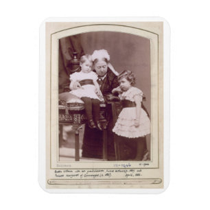 Ímã Rainha Victoria (1819-1901) com seus netos,