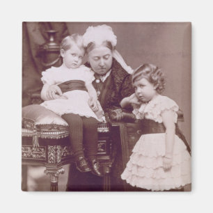 Imã Rainha Victoria (1819-1901) com seus netos,
