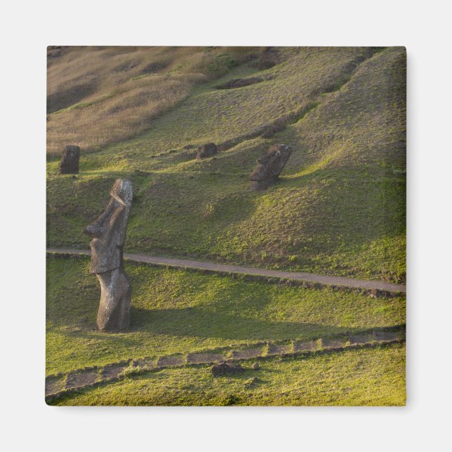 Imã Rano Raraku, Rapa Nui, Ilha de Páscoa, Chile (Frente)