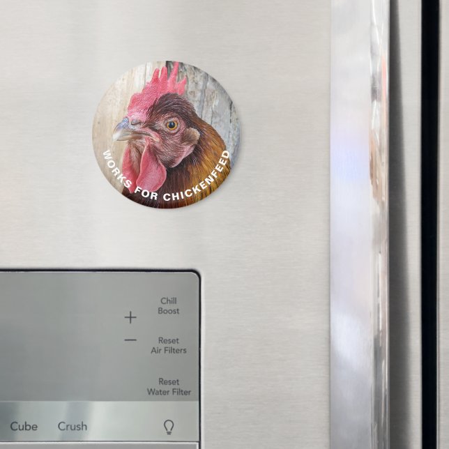 Imã Red Hen Works for Chickenfeed Funny Magnet (In Situ (Fridge))