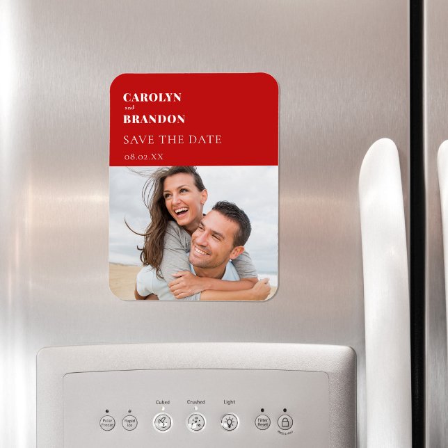Ímã Red Modern Wedding Salvar a Data (Modern simple red minimalist wedding save the date magnet)