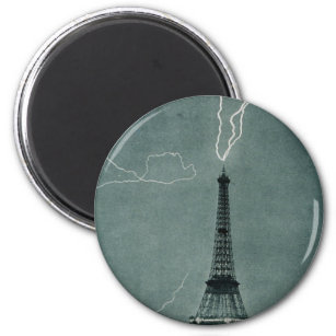 Imã Relâmpago ataca a Torre Eiffel, 1902