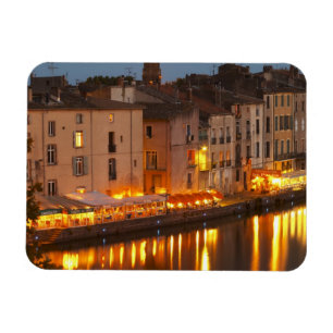 Ímã Restaurantes ao longo do rio l'Herault. L'Herault