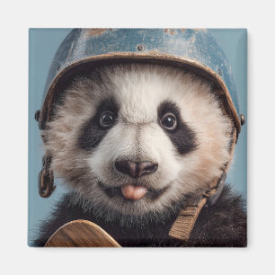 Imã Retrato de Panda Gigante com Capacete Azul Vintage