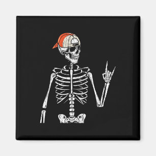 Imã Retro Rocker Skeleton Roda Na Boné Skater Hall