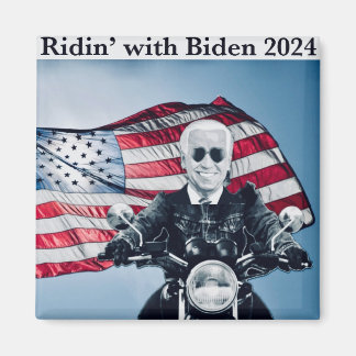 Imã Ridin’ com Biden 2024 Magnet