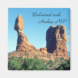Imã Rock Equilibrado em Arches National Park - Utah, E