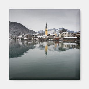 Imã Rottach-Egern no Tegernsee, Baviera no inverno