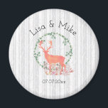 Imã Rustic Reindeer Boho Watercolor Casamento<br><div class="desc">Um imã comemorativo de casamento com um design de aquarela digital. Uma silhueta pastel de renas laranja dentro a coroa de folhas de ervas. Cogumelos e samambaias florestais aos seus pés. Uma cinza e um padrão de árvore de pássaros brancos no fundo.</div>