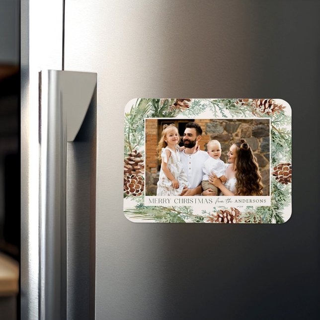 Ímã Rustic Watercolor Pine Cone Wreath Photo (Criador carregado)