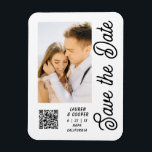 Ímã Salve A Data Do Na moda Branco Negro<br><div class="desc">Salve a data em que o Na moda branco preto apresenta os modernos Números de Casamentos com um fundo branco com a sua fotografia personalizada. Personalize com seu texto editando o texto nas caixas de texto fornecidas e adicione o URL do seu site para o seu código QR personalizado. Projetado...</div>