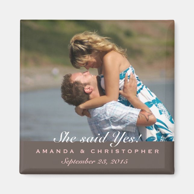 Imã Salve a data moderna, castanho e ímã rosa (Frente)