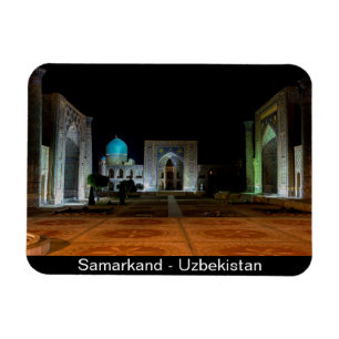 Ímã Samarkand, Uzbequistão - praça Registan à noite