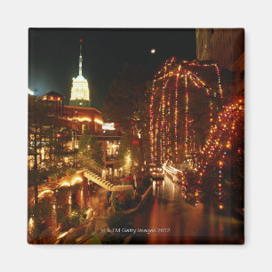Imã San Antonio Riverwalk na noite