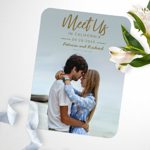 Ímã Script Simples Dourado Encontre-nos na Foto de Sal