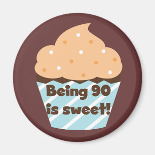 Imã Ser 90 é t-shirt e presentes doces do aniversári
