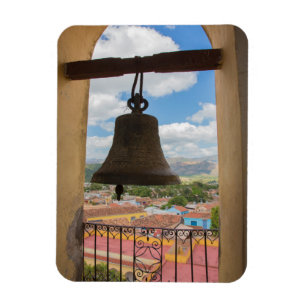 Ímã Sino em uma torre de igreja, Cuba