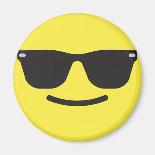 Imã Smiling with Sunglasses Emoji Magnet