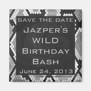 Imã Snakeskin Gray, White, and Black Monogrammed