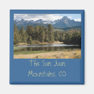 Imã Sneffels e uma lagoa nas madeiras