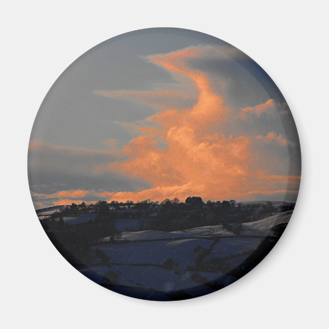 Imã Snow Cloud over Newtown, Powys (Frente)