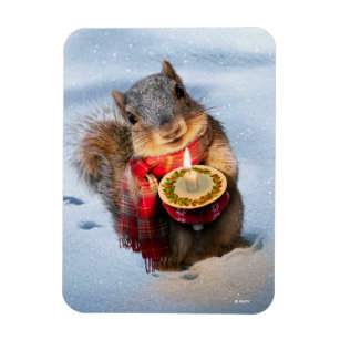 Ímã Snowy Squirrel segurando a vela