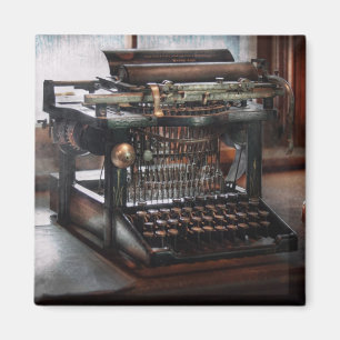 Imã Steampunk - Máquina de Escrever - Uma máquina de e