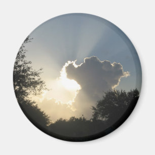 Imã Sun Burst através das nuvensMagnet