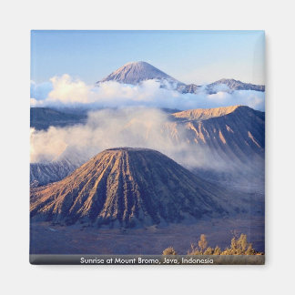 Imã Sunrise no Monte Bromo, Java, Indonésia