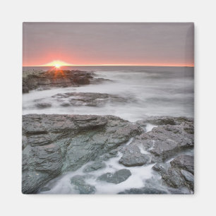 Imã Sunrise perto do Parque Estadual de Brenton Point 