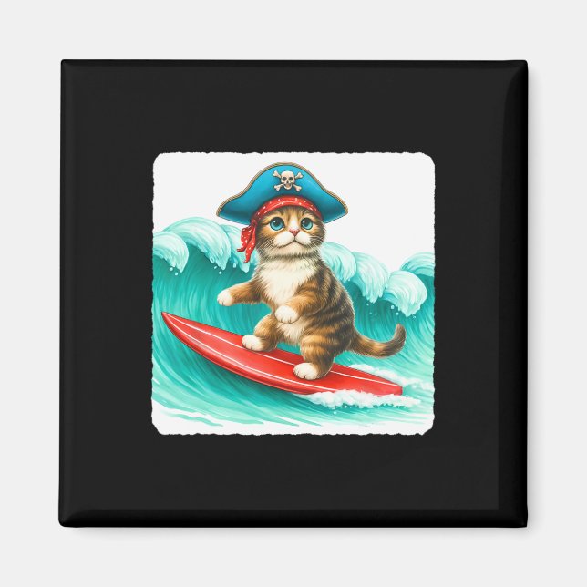 Imã Surfing Cat With Pirate Hat On Surfboard. Waves Pl (Frente)