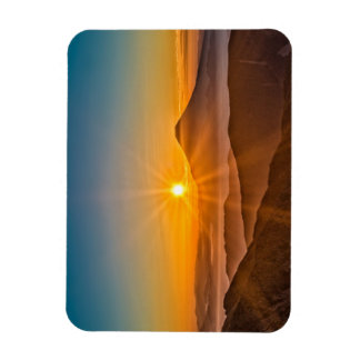 Ímã Surgimento entre as colinas