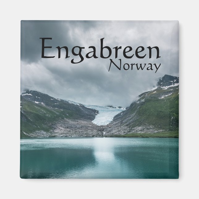 Imã Svartisen Glacier Noruega (Frente)