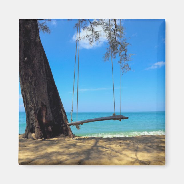 Imã Swings e Árvore na areia (Frente)