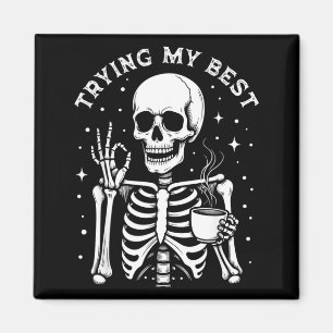 Imã Tentando meu esqueleto engraçado bebendo café no H