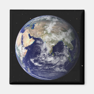 Imã Terra cheio mostrando Europa e Ásia 2