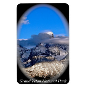 ÍMÃ TETONS GRANDE ENCOBERTO EM NUVENS DE TEMPESTADE