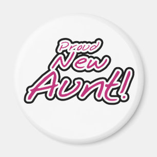 Imã Tia Nova Orgulhosa/Texto Rosa/Preto