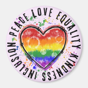 Imã Tie-Dye Heart espalhando mensagens de paz e amor