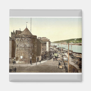 Imã Torre e cais de Reginald. Waterford. Co.