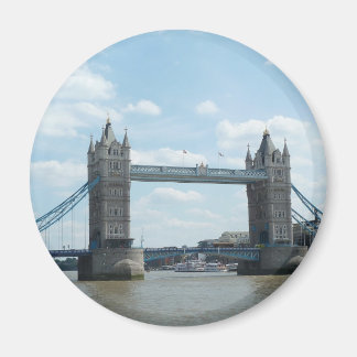 Imã Tower Bridge, Londres