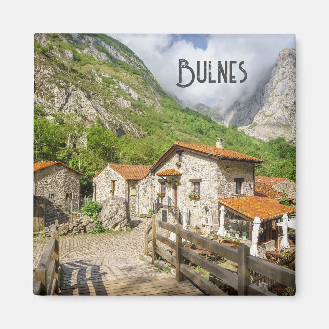 Imã Traditional Stone Houses in Bulnes, Asturias (Frente)